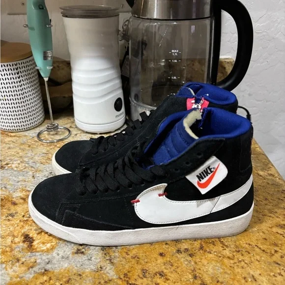 Nike Blazer Mid 77 size 8 - Picture 3 of 9